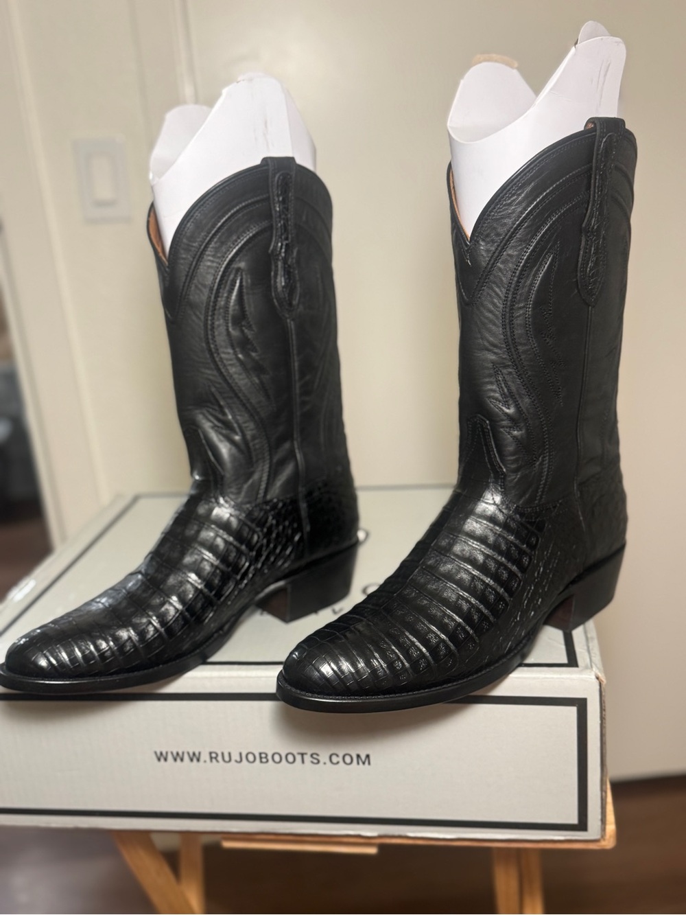 Rujo Arturo Men's Black Exotic Caiman Belly Western Cowboy Boots Size 9.5D